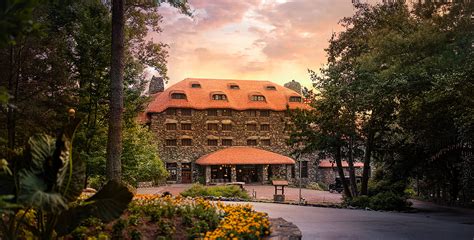 asheville nc historic hotels.